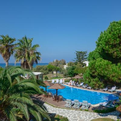 Alkyoni Beach Hotel (Agios Georgios 84300 Naxos Chora)