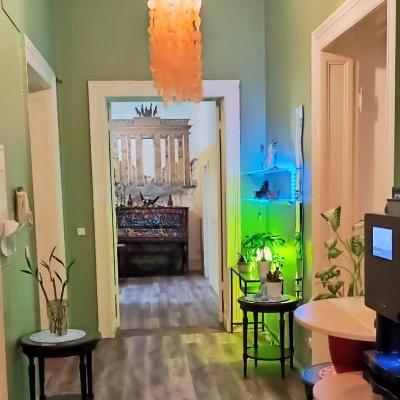 Pension I (Gneisenaustrasse 109-110 10961  Berlin)