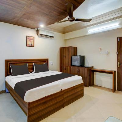 Collection O Hotel Jayratna (Plot No 12/1 Indrayaninagar Chowk, S Block, MIDC, Pune 411026 Pune)