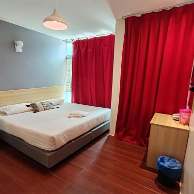 Hotel 18, Ipoh Aeon Mall (70&72 Medan Stesen 18/3, Station 18 31650 Ipoh)