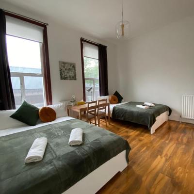 Comfy Private Bedrooms across the Euston Station (62 Eversholt Street Flat A NW1 1DA Londres)