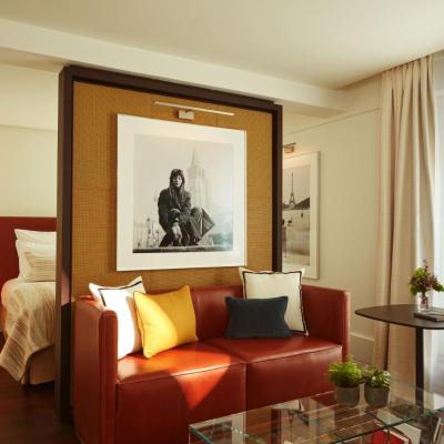 LAFAYETTE HOTEL (198 Rue la Fayette 75010 Paris)