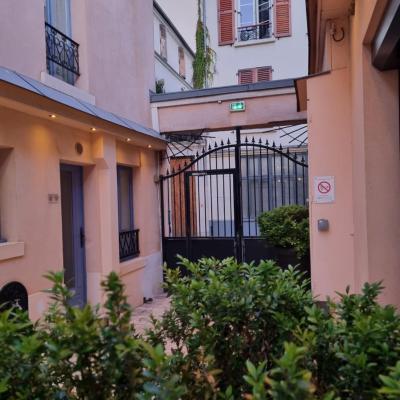 Hôtel Folie - Orso Hotels (12 Rue Léon Frot 75011 Paris)
