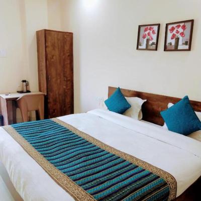 Supreme Guest House (Rakabganj Road 282001 Agra)