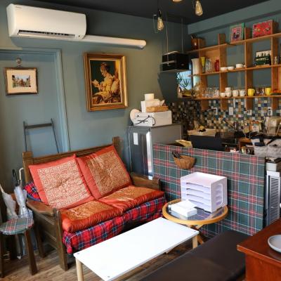 Guesthouse YOURS (Fukushima-ku Ohiraki 1-4-4 553-0007 Osaka)