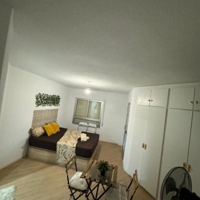 ENJOY THE STARS Alondra (Calle Alondra, 52 28025 Madrid)