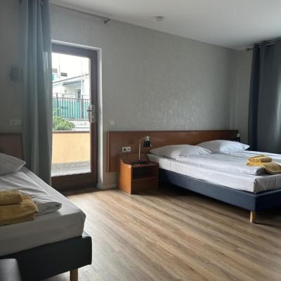 Hotel Pirol (Sandheideweg 2 13595 Berlin)