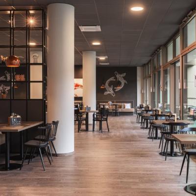 Holiday Inn - the niu Tab Dusseldorf Main Station, an IHG Hotel (Moskauer Stra?e 29 40227 Düsseldorf)