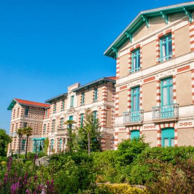 Résidence de Tourisme Vacances Bleues Villa Regina (11 Allée Corrigan 33120 Arcachon)
