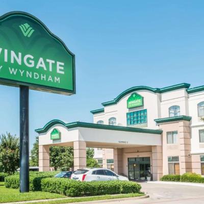 Wingate by Wyndham DFW / North Irving (8220 Esters Blvd. 75063-2907 Dallas)