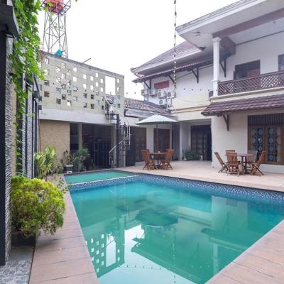 OYO 1421 Kasmaran Guest House Syariah (25, Jln. Kweni.no 25 Condet Balekambang, Kramat Jati, Jakarta Timur 13530, Jakarta 13530 Jakarta)