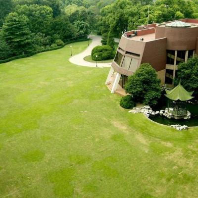 Jin Jiang Cypress Hotel (No.2419 Hongqiao Road  Shanghai)