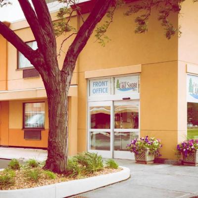 Chicago Lake Shore Hotel (4900 SOUTH LAKE SHORE DRIVE 60615 Chicago)