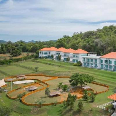 Viva Montane (456 11 Bang Sare, Sattahip District 20250 Pattaya (centre))