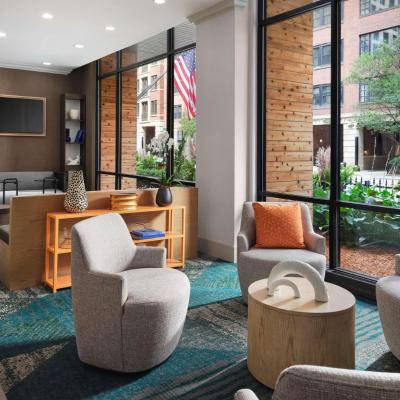 Sonesta ES Suites Chicago Downtown Magnificent Mile Medical (201 East Walton Place IL 60611 Chicago)