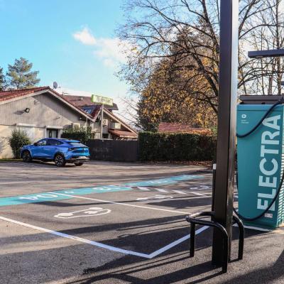 Campanile Annecy - Cran Gevrier (4 Impasse Des Crets 74960 Annecy)