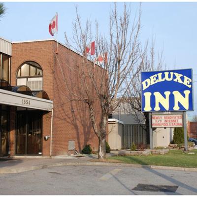 Deluxe Inn (1554 The Queensway M8Z 1T5 Toronto)