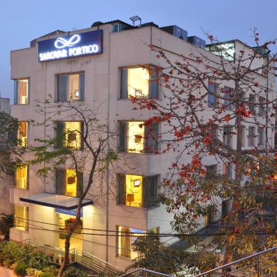 Sarovar Portico Naraina, Hotel (A 9, Naraina Vihar; New Delhi - 110028 110028 New Delhi)