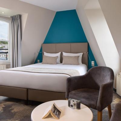 Timhotel Montmartre (11 rue Ravignan , Place Emile Goudeau 75018 Paris)