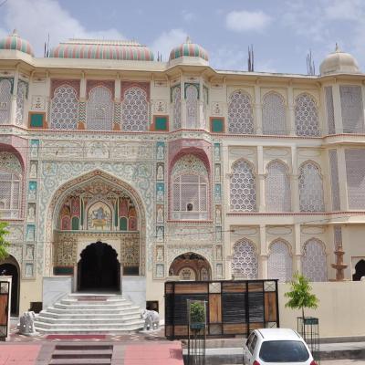 Rani Mahal Hotel (24, Lane IIIrd, Nandpuri,  Hawa Sadak, 302018 Jaipur)
