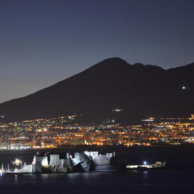 Suite 52 (Via Orazio 52 80122 Naples)