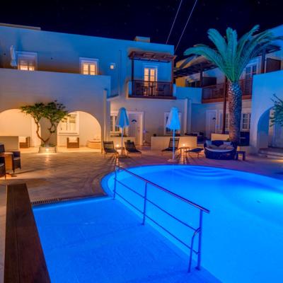 Nissaki Beach Hotel (Agios Georgios 84300 Naxos Chora)