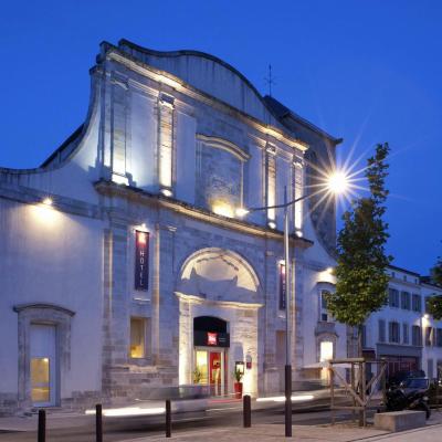 ibis La Rochelle Vieux Port (Place Du Commandant De La Motte Rouge 17000 La Rochelle)