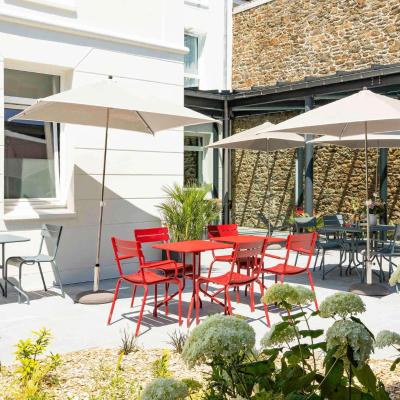 ibis Saint Malo Plage (58 Chaussée Du Sillon 35400 Saint-Malo)