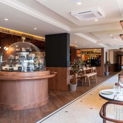 Mercure Rouen Centre Champ de Mars (12 bis Avenue Aristide Briand 76000 Rouen)