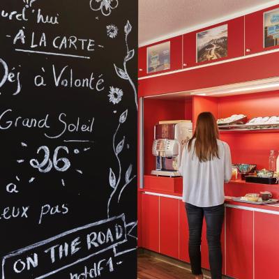 hotelF1 Strasbourg Pont de l'Europe (55 route du Rhin RN 4 67000 Strasbourg)