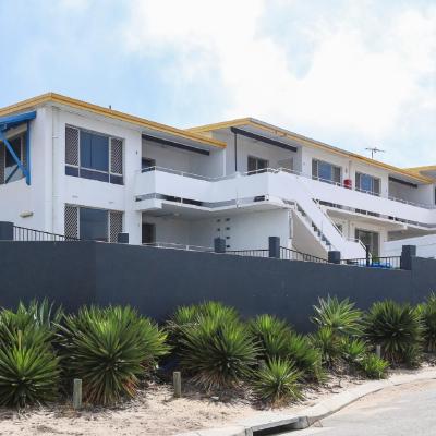 Scarborough Apartments (190 West Coast Highway (corner of West Coast Hwy & Manning Street) 6019 Perth)