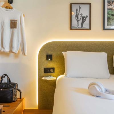 ibis Styles Marseille Palais des Congrès Vélodrome (162 Boulevard Rabatau Daniel Matalon 13010 Marseille)