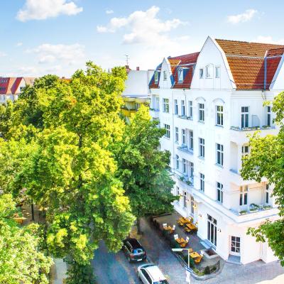 Anna 1908 (Büsingstraße 1 / Ecke Bornstraße 12161 Berlin)