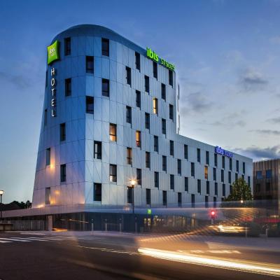 Ibis Styles Mulhouse Centre Gare (44 Avenue du Général Leclerc 68100 Mulhouse)