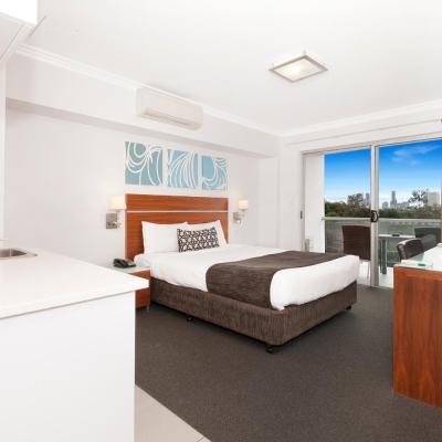 Hotel Chino (19 O'Keefe Street, Woolloongabba 4102 Brisbane)
