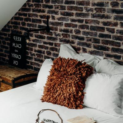 Le Boutik Hotel (entrée par la rue de la providence 2 Rue des Marquisats 74000 Annecy)