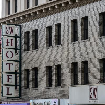 SW Hotel (615 Broadway CA 94133 San Francisco)