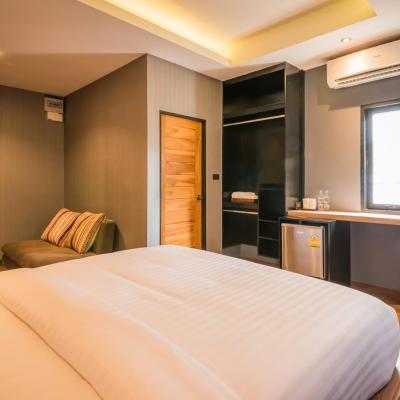 Le Terrarium Bed & Sleep Chiang Rai (998/2, Satharn Payabarn Road, Maung 57000 Chiang Rai)