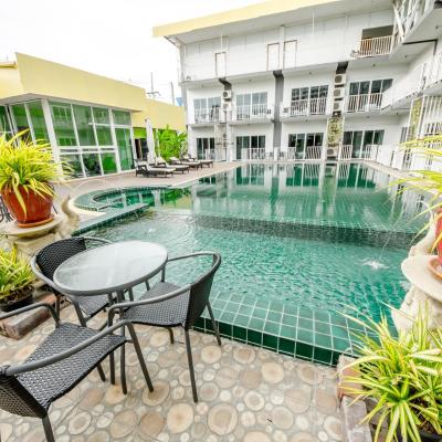 Anantra Pattaya Resort (78/62-63 Moo 9 Burana RD. T. Nongprue A.Banglamung Chonburi 20150 Pattaya (centre))