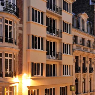 ibis Styles Lille Centre Grand Place (28 rue Anatole France (rue de Roubaix) 59800 Lille)