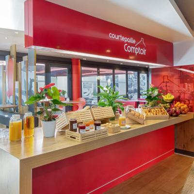 ibis Marseille Timone (107 Bd Sakakini 13005 Marseille)