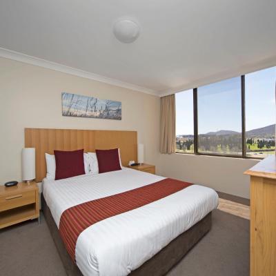 BreakFree Capital Tower Apartments (2 Marcus Clarke St 2601 Canberra)