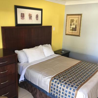 Crenshaw Inn Motel (6303 Crenshaw Boulevard CA 90043 Los Angeles)