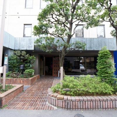 Hotel Empire in Shinjuku (Shinjuku-ku, Hyakunin-cho 1-15-33 169-0073  Tokyo)