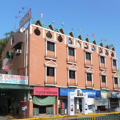 Hotel Silver Springs (Gita Mandir Road, opposite Swaminarain College Shahalam Tol Naka 380022 Ahmedabad)