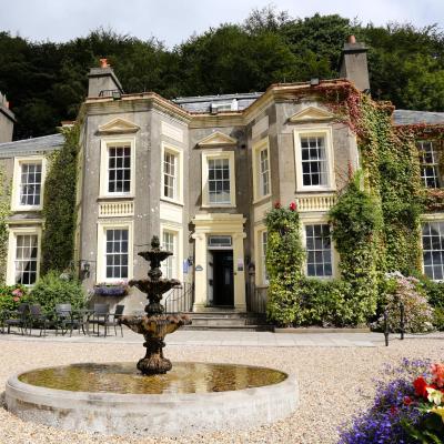 New House Country Hotel (Thornhill Road CF14 9UA Cardiff)