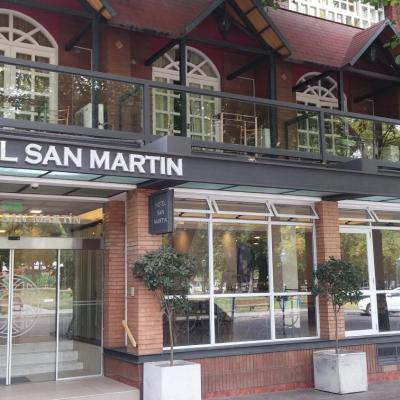 Hotel San Martín (Espejo 435 5500 Mendoza)