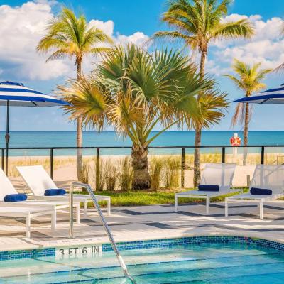 Plunge Beach Resort (4660 El Mar Dr. FL 33308 Fort Lauderdale)